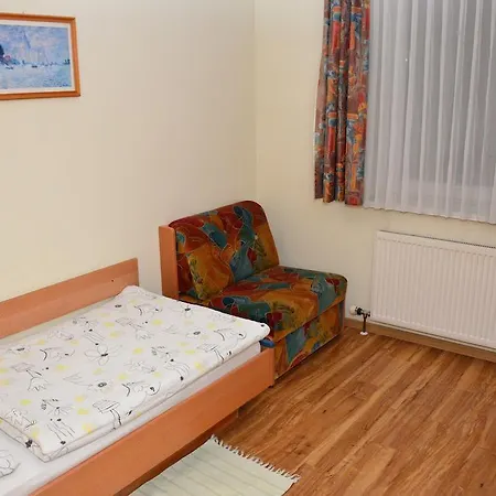 Fruhstuckspension Kirchenwirt - Familie Lercher Bed & Breakfast Lieboch